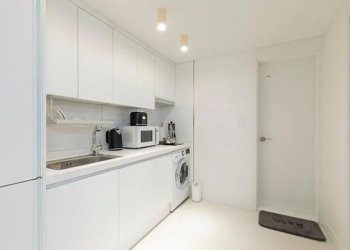 Andante 안단테 - 3br 3min From Station Apartment Seoul