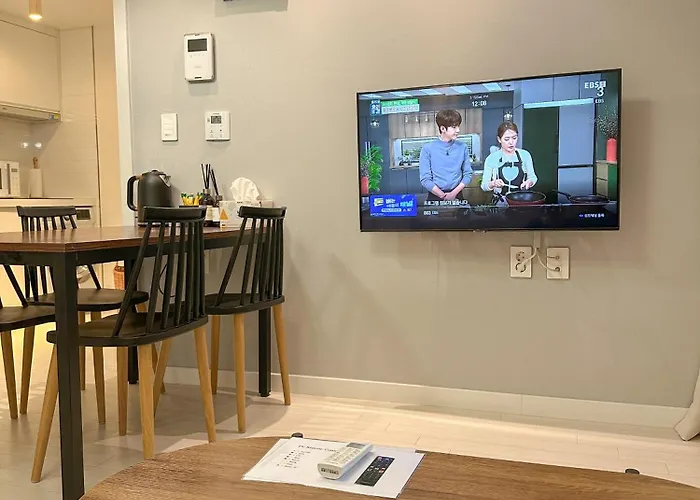 Andante 안단테 - 3br 3min From Station Apartment